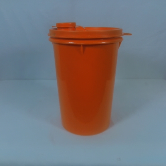 Tupperware Orange Food Storage Container - Picture 2 of 2